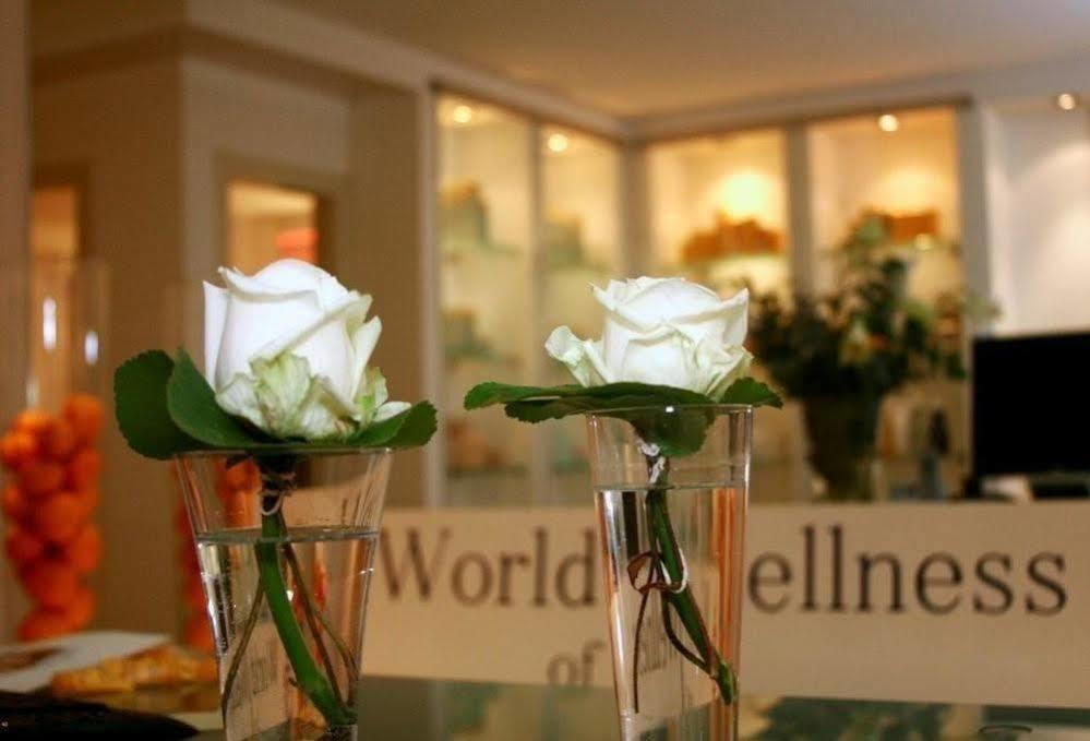 Landhuishotel De Bloemenbeek De Lutte Extérieur photo
